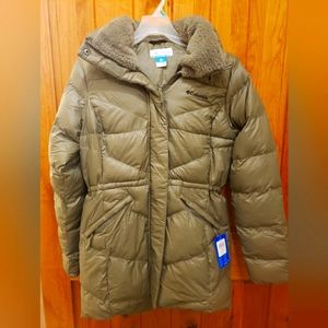 NWT Columbia Peak to Park II Mid Insulated Jacket